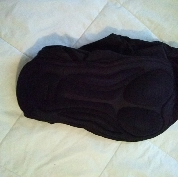 Womens zoic cycling liner shorts - Picture 2 of 3